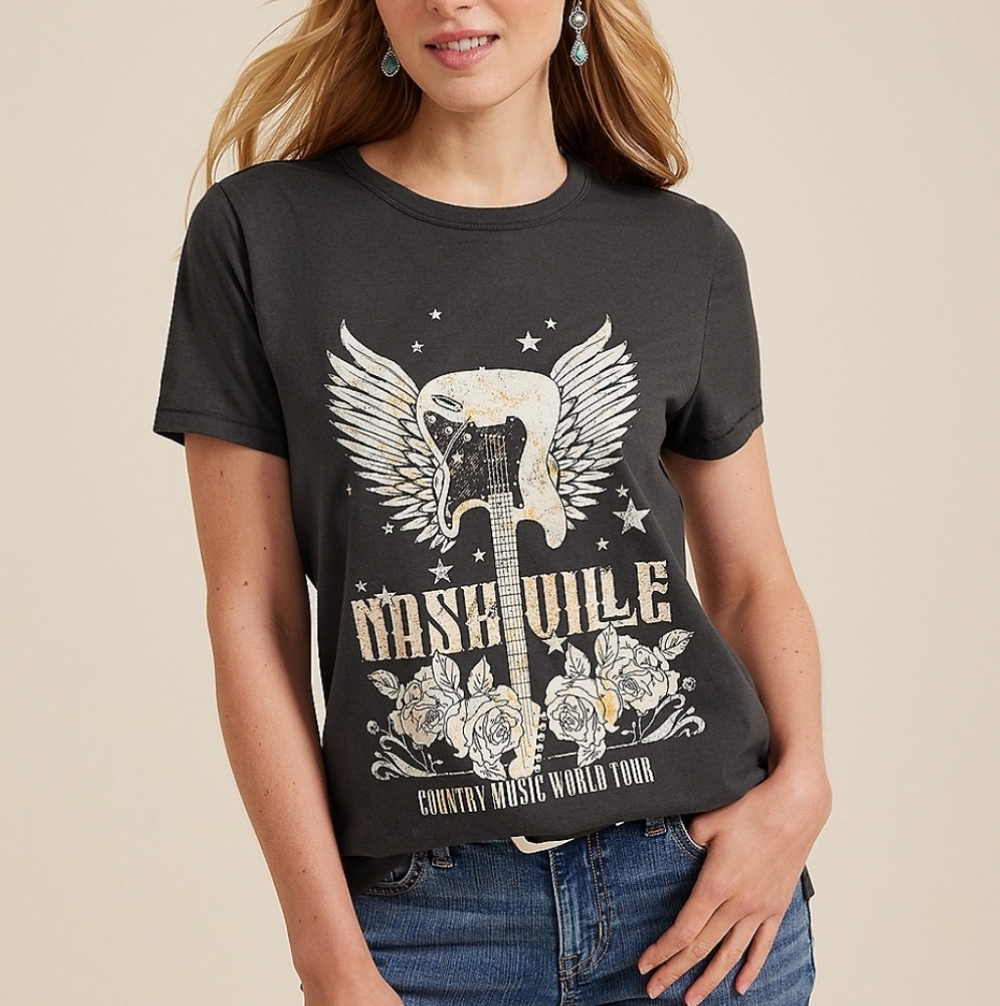 Maurices Charcoal Graphic Tee with Star Accent Sz. Large